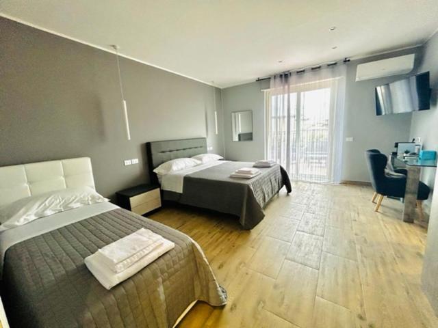 Aqua B&B - Rooms And Apartments Μιλάτσο Εξωτερικό φωτογραφία